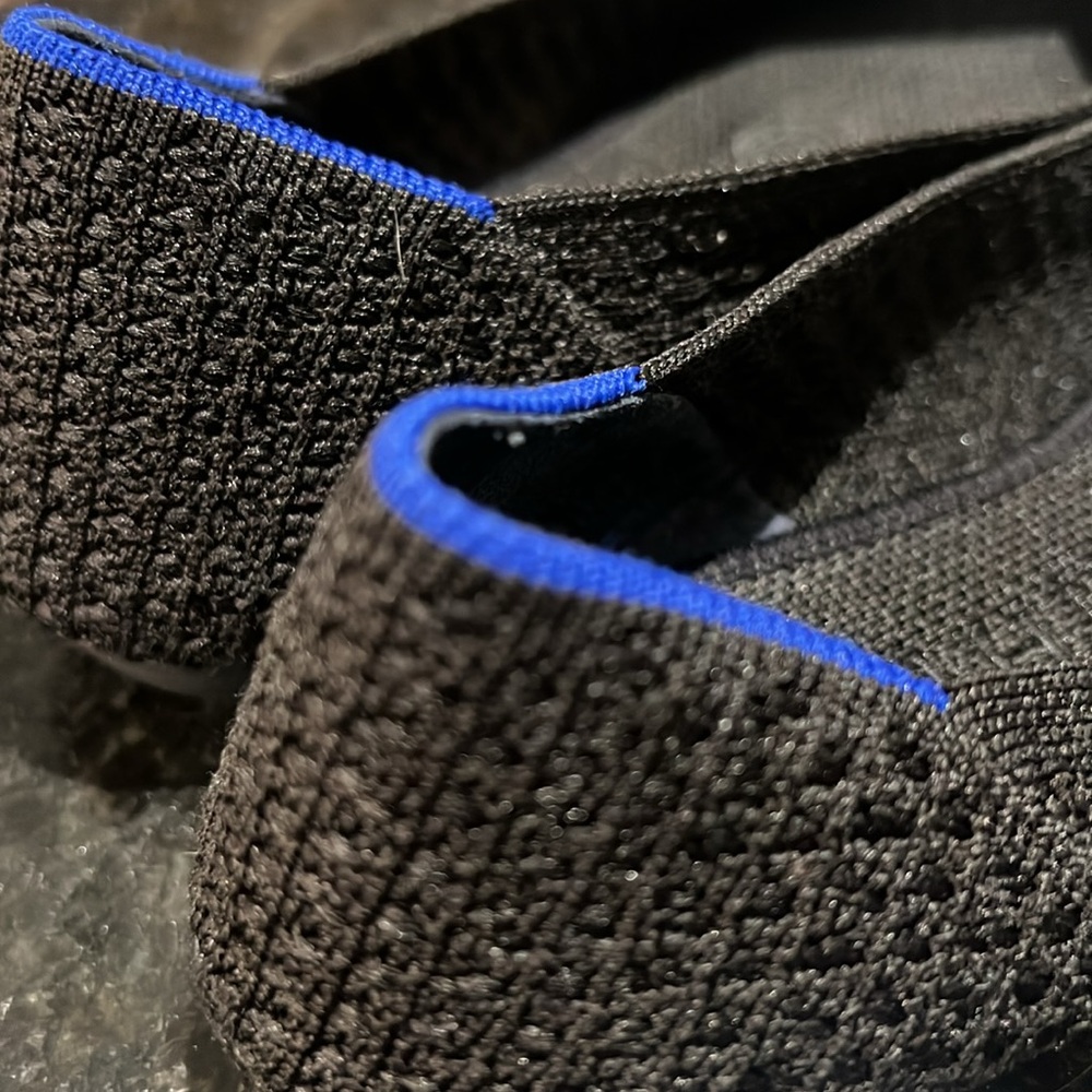 Rothy’s 6.5 Solid Black Flat with Honeycomb or waffle weave design - Picture 8 of 11